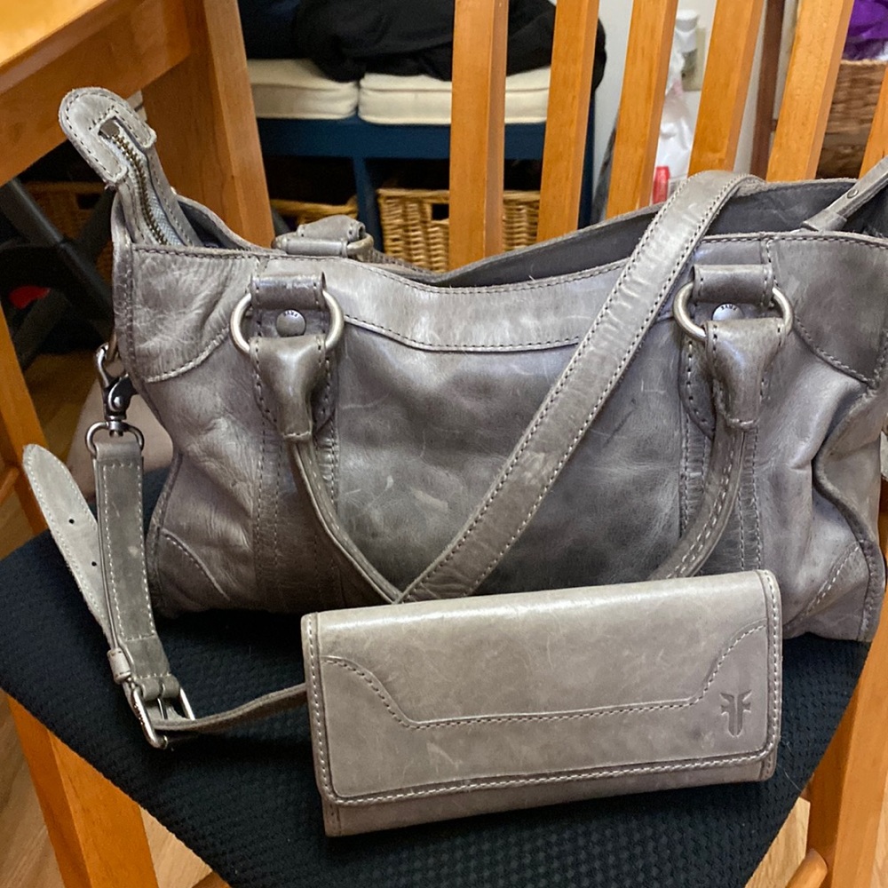 Frye bag In excellent used condition with trifold wallet